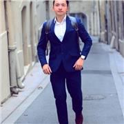 Diplômé en biologie voulant montrer que l'anglais est accessible à tous ! Rendre l'apprentissage amusant fais parti de la richesse de la langue